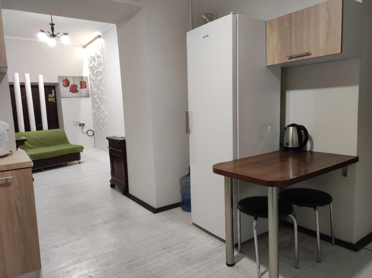 Hostel Europe-U Lviv Ngoại thất bức ảnh