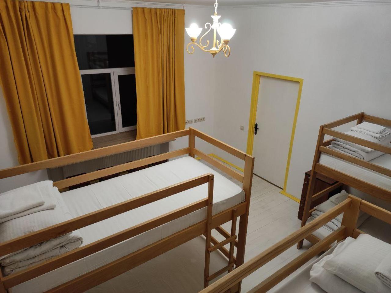 Hostel Europe-U Lviv Ngoại thất bức ảnh
