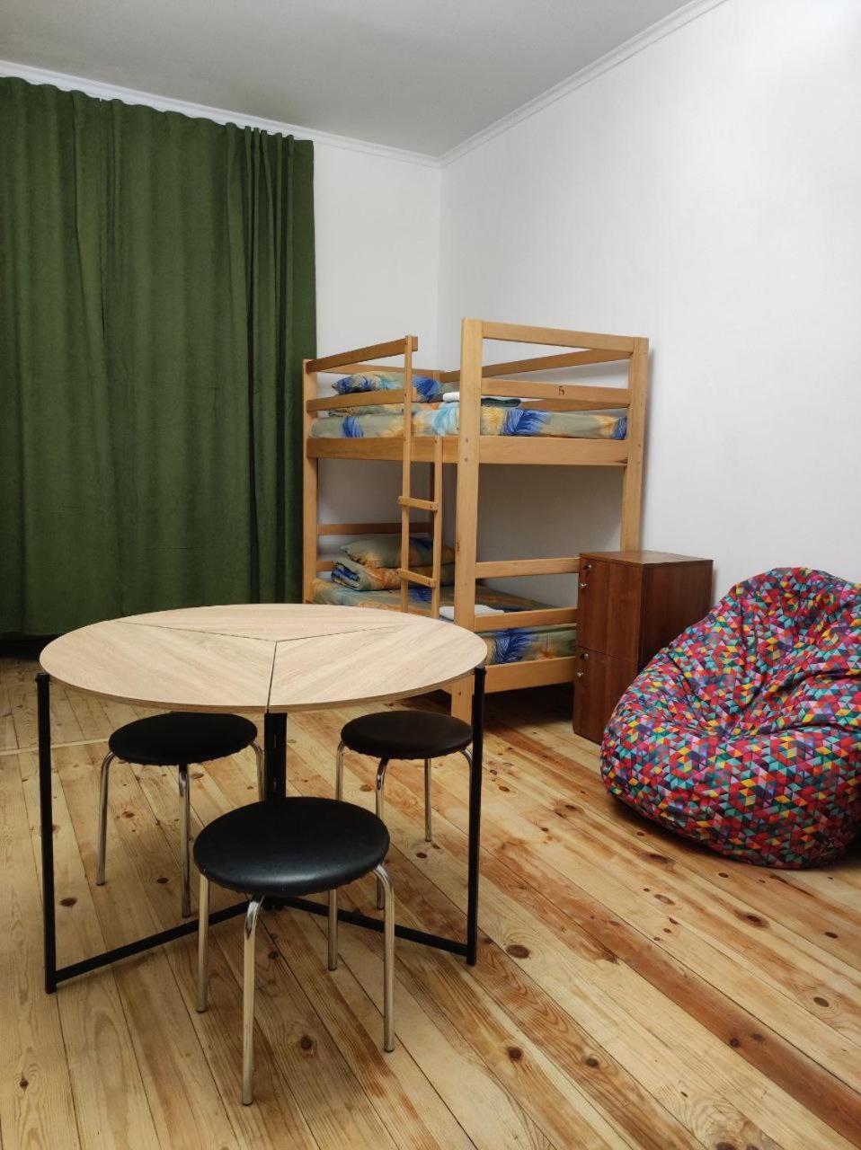 Hostel Europe-U Lviv Ngoại thất bức ảnh